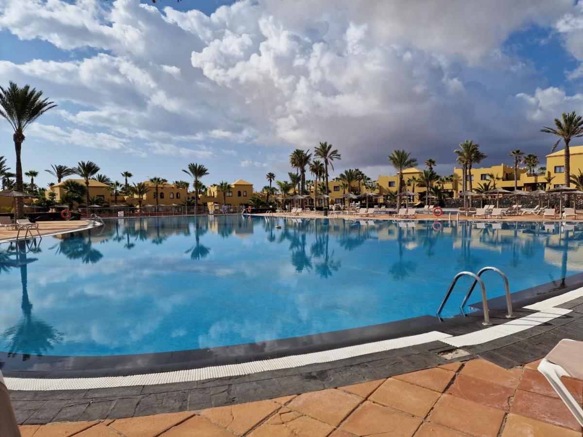 Appartement Casa Mari Y Jose Con Grandes Piscinas Y Wifi Gratis à Corralejo Extérieur photo