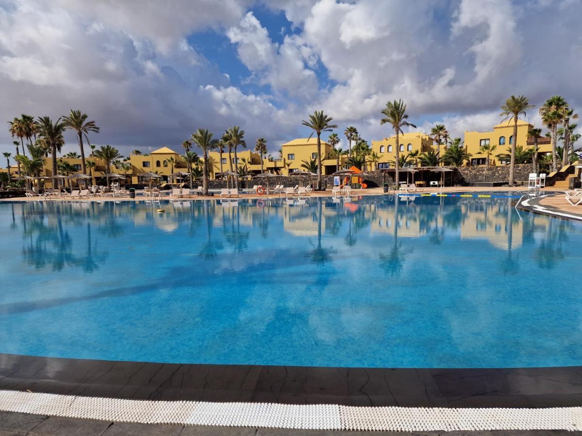 Appartement Casa Mari Y Jose Con Grandes Piscinas Y Wifi Gratis à Corralejo Extérieur photo
